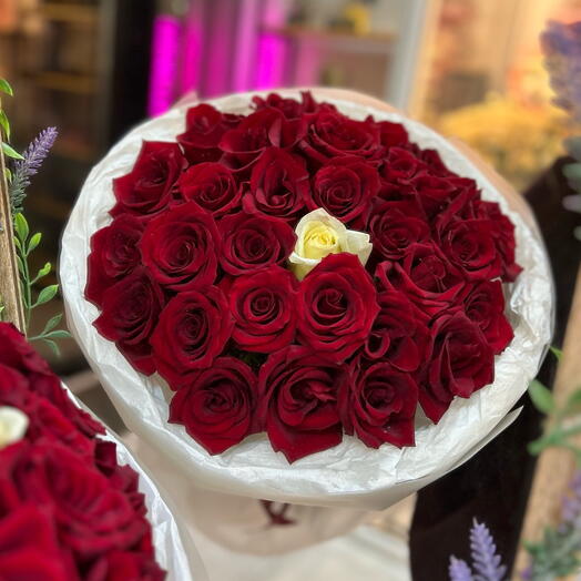 Монобукет из 35 роз