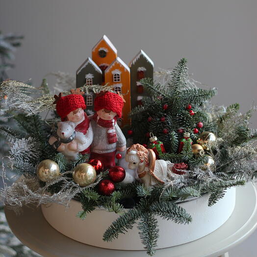 Новогодняя композиция "Зимняя прогулка"