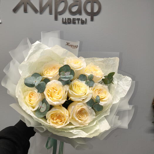 Пионовидные розы