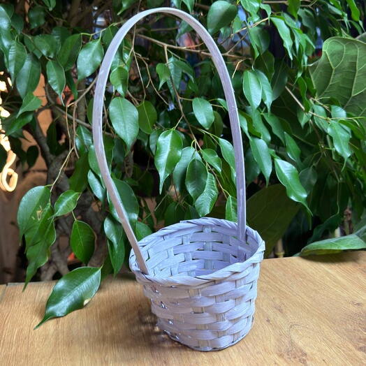 Корзина плетенная лавандовая
