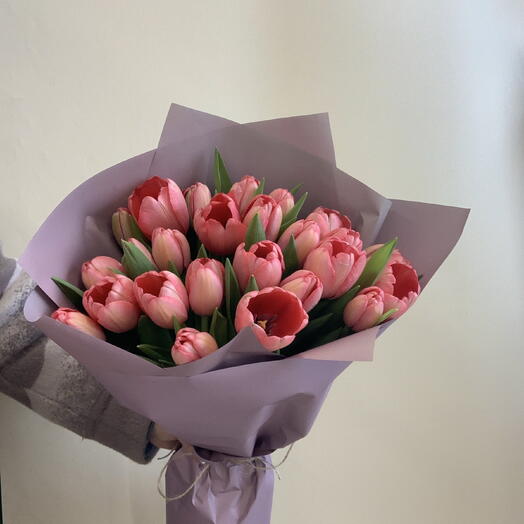 Букет цветов  тюльпаны