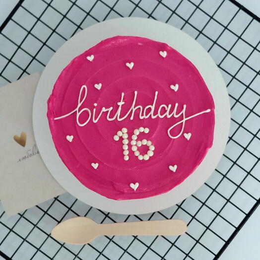 Бенто торт ярко розовый birthday с бусинками