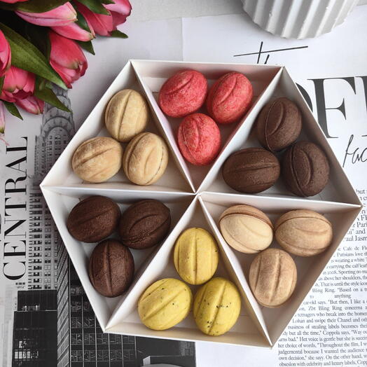 Орешки с 5ю начинками (набор 18шт)