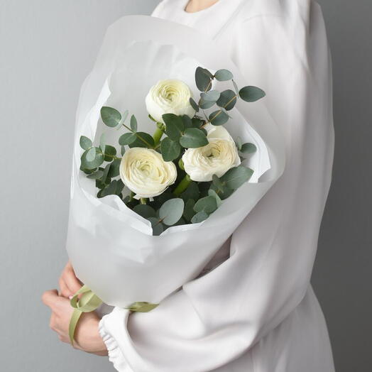 Букет Элеганс! (3 ранункулюса)