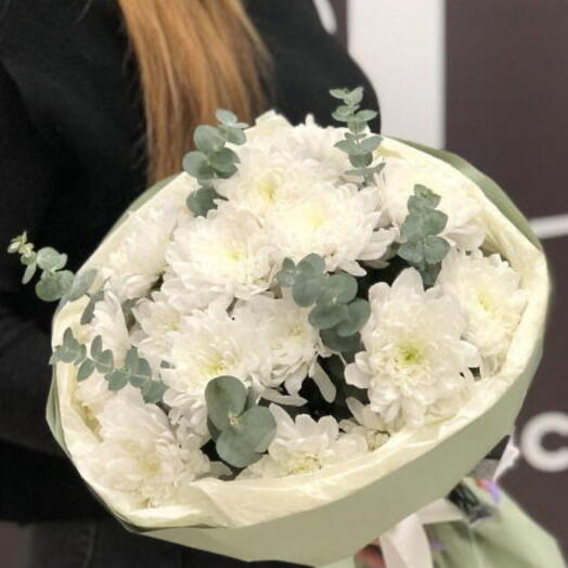 🌺 Букет из 3 белых хризантем с эвкалиптом | Лёгкий комплимент | Доставка сегодня