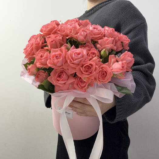 Коробка с кустовой розой 🌸