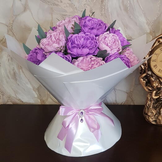 Пионы из мыла в каркасе 23шт