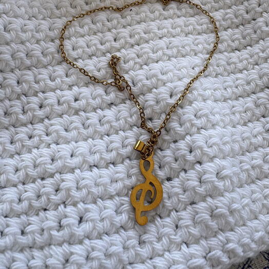 Musical note pendant