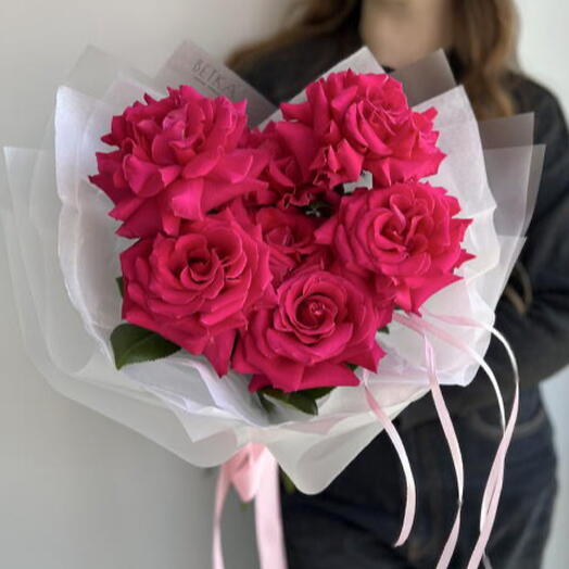 Букет-сердечко 🩷 Из малиновых французских роз 🩷💕🌸