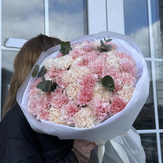Моно букет из 51 диантуса🌸🤍