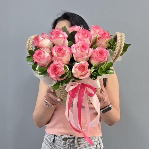 Корзина с цветами🌹