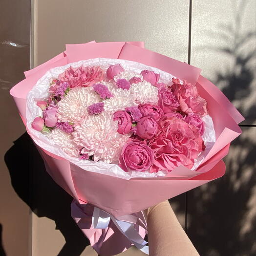 Нежный розовый букет с кустовой розой💗🎀