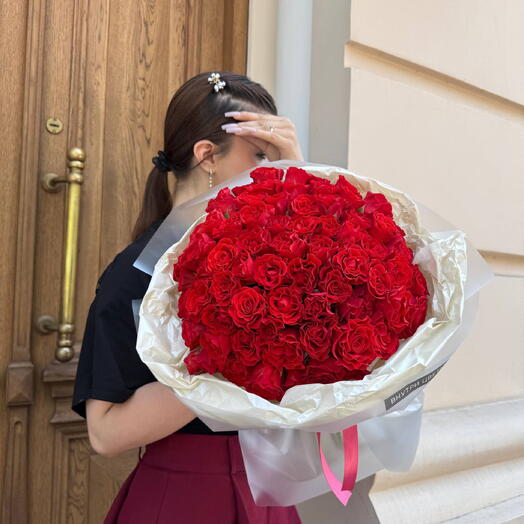 Букет из 75 штук роз эльторо