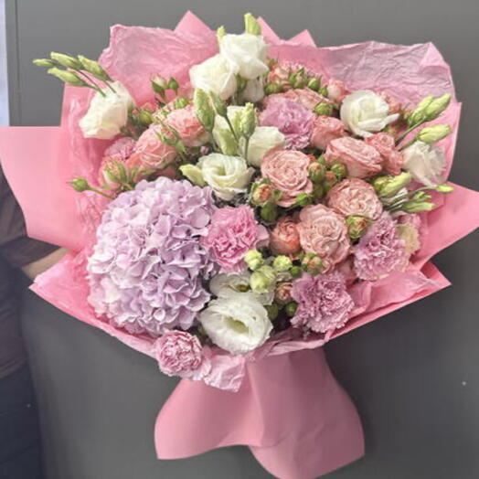 💐 Нежный букет с гортензией, кустовыми розами, эустомой и гвоздикой fl