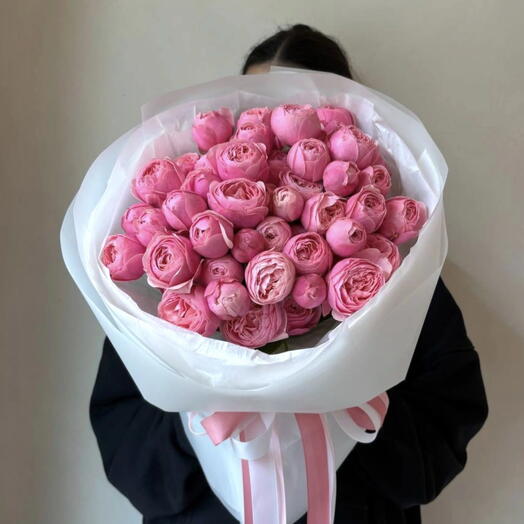 Mrs Pink Silva