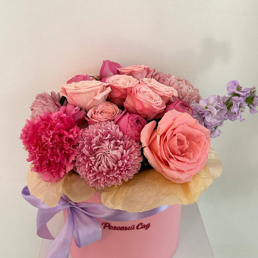 🎀Композиция в коробке с розами 🎀