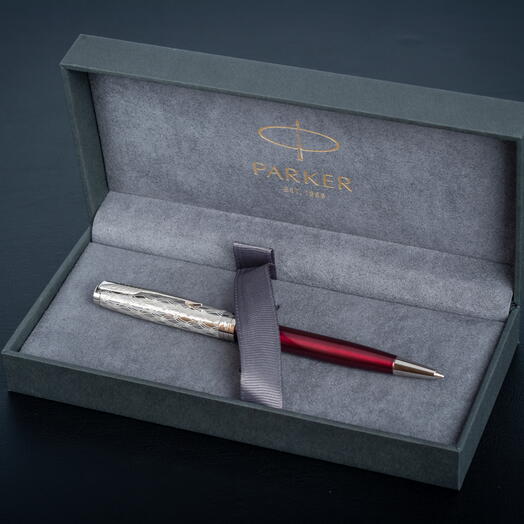 Ручка шариковая Parker Sonnet Premium Metal Red CT