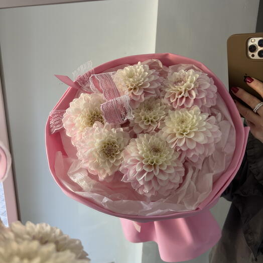 Букет розовых георгинов 🌸