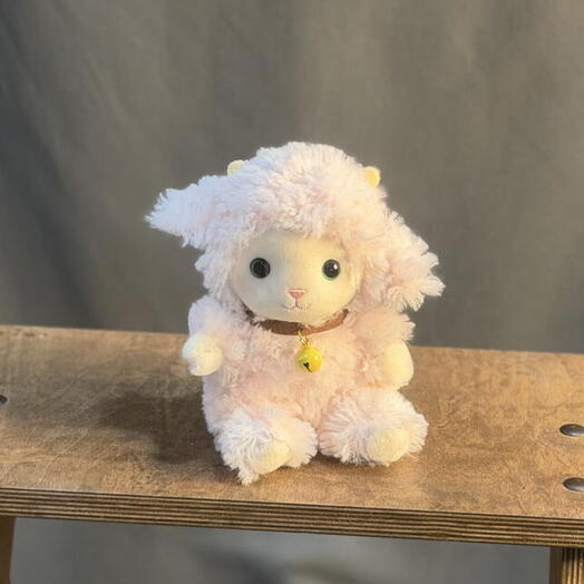 Игрушка овечка розовая