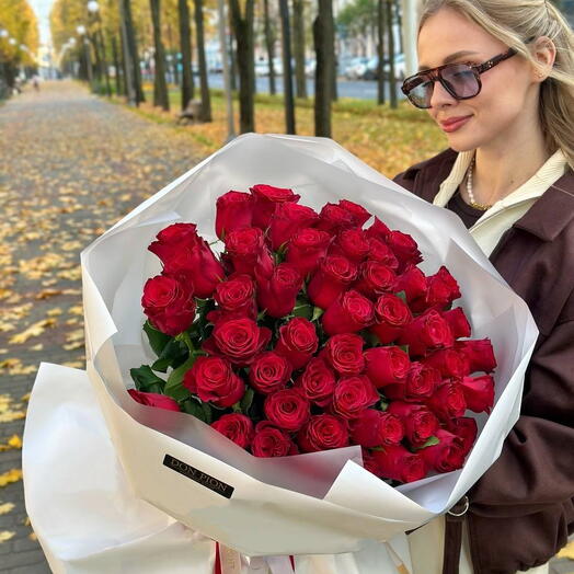51 роза в упаковке, букет 60 см