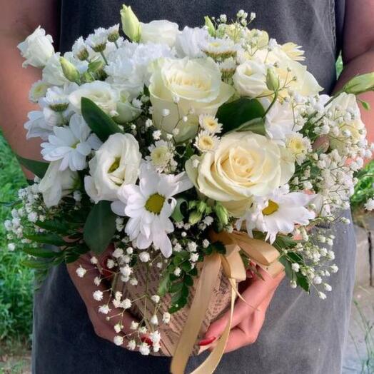 Flowers in a box "Snow White"