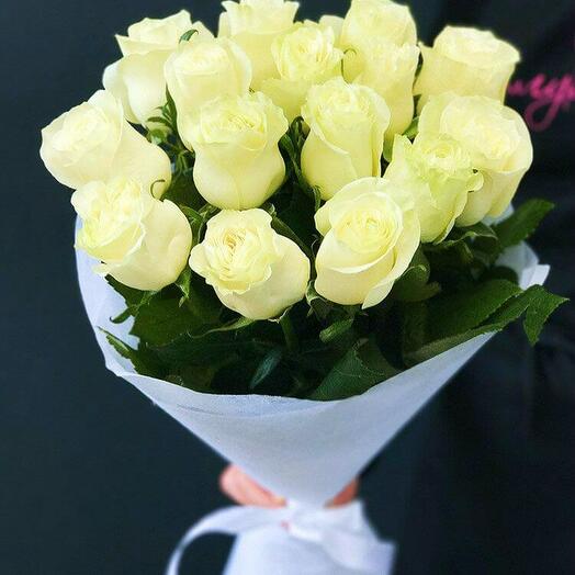 Ramo de 15 rosas blancas