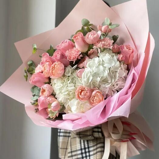 Букет «Сады Сальвадора»