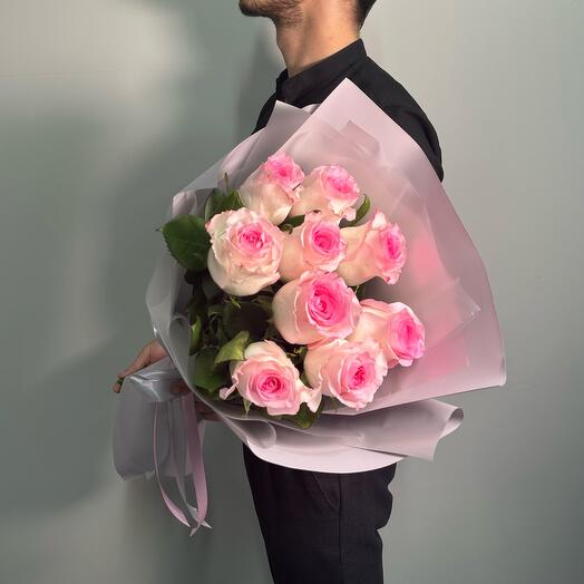 Bouquet of 9 pink roses