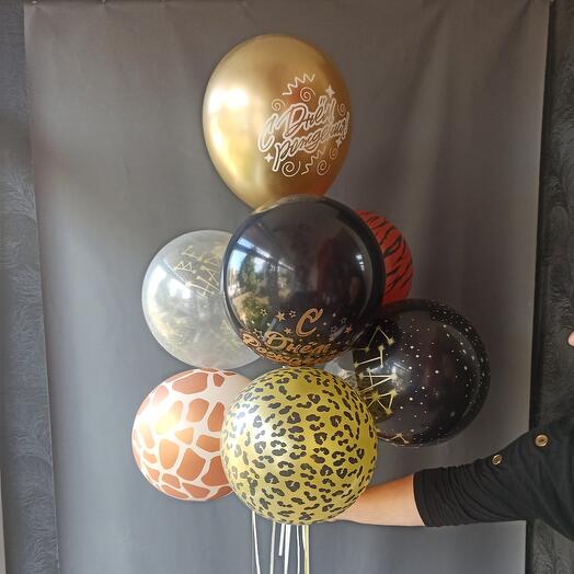 A set of 7 balls
