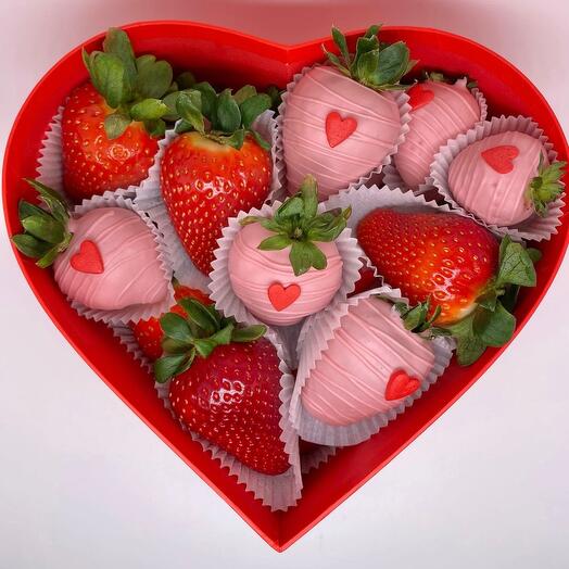 Клубничное сердце Love