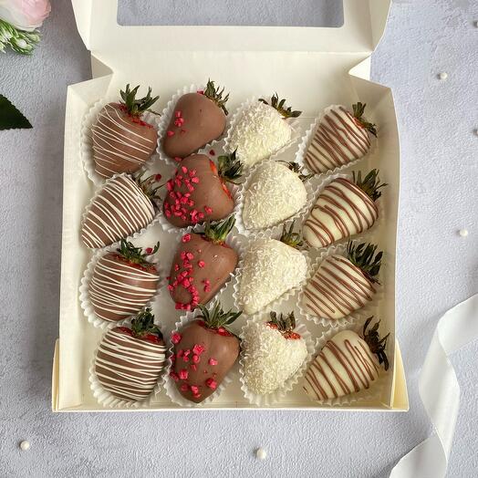 Fresa en chocolate 16 - 20pcs / set de Regalo |