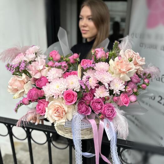 Корзина с цветами