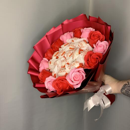 Raffaello и мыльные розы микс💕