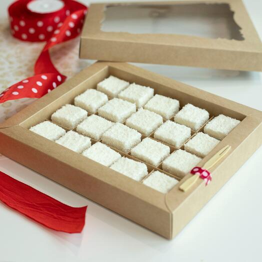 Набор конфет Птичье Молоко. В подарок маме, бабушке, дочери, любимой, жене