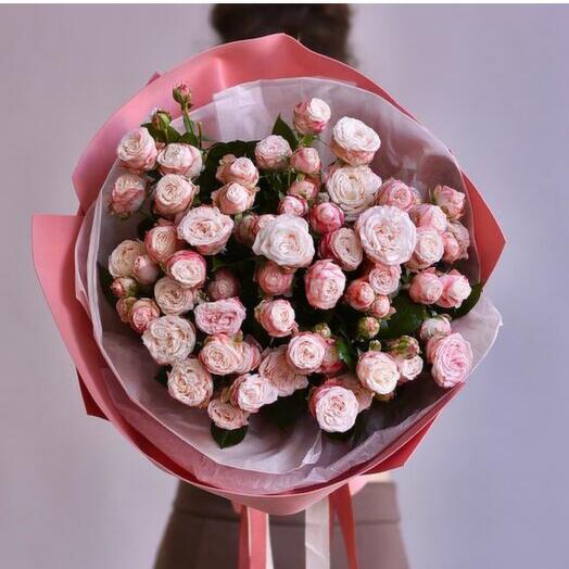 Пионовидные розы,шикарный букеи