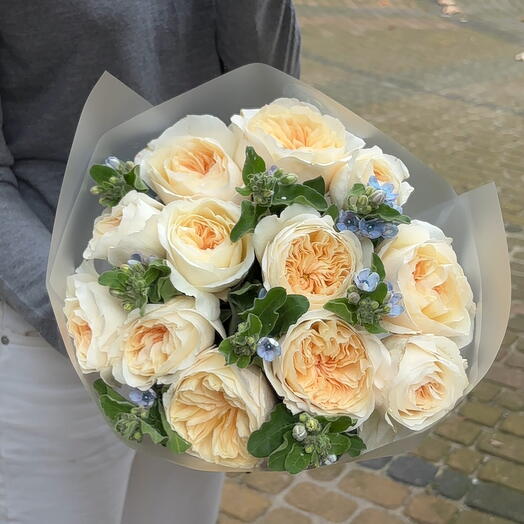 Англійські півонієподібні троянди + oxy