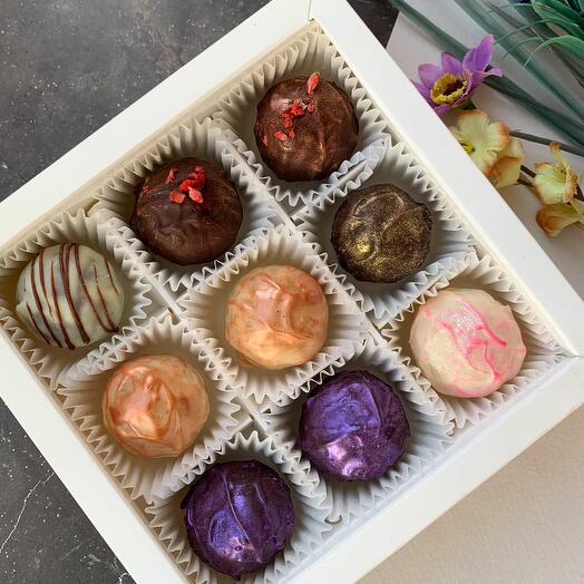 Набор конфет ассорти 9 шт корпоративный подарок партнерам, коллегам, начальнице