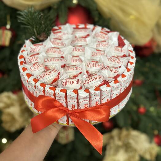 Композиция конфет на Новый год