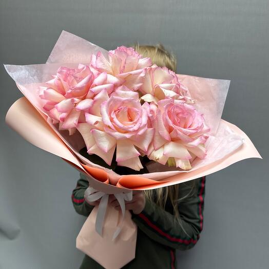 Французские розы нежные 5 шт