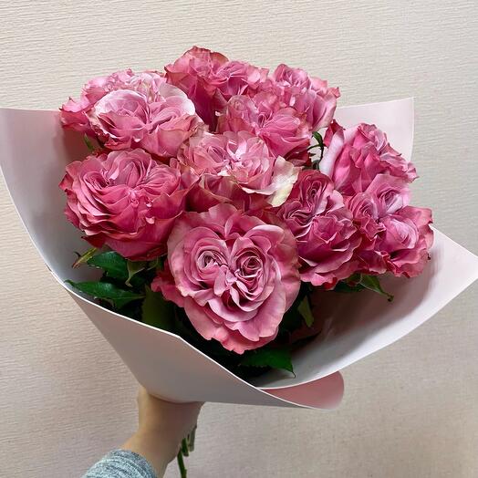 Ramo de rosas peonías