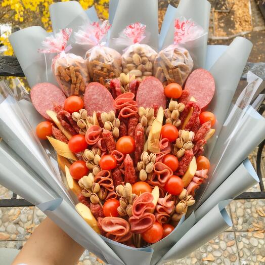 Изящный закусочный букет 💐