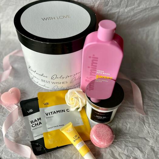 Подарочный набор "Beauty moments" на 8 марта любимой девушке, сестре, подруге