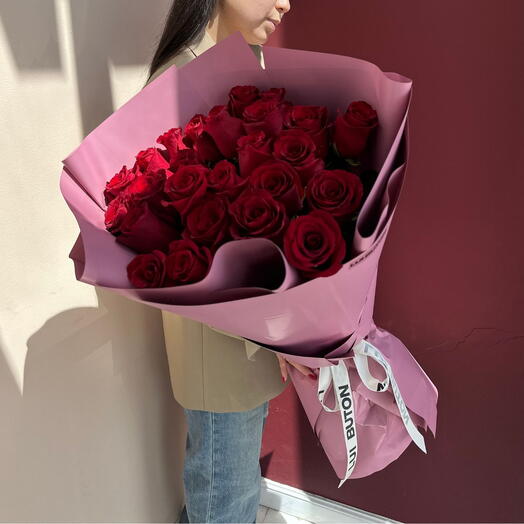 Букет "25 метровых красных роз"