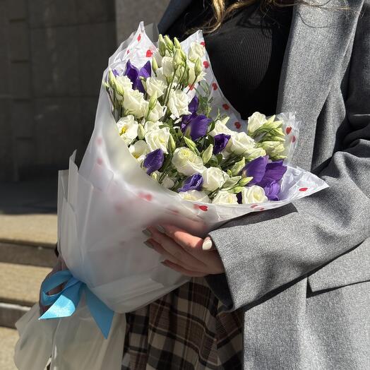 Дуо букет лизиантус и ирис💜