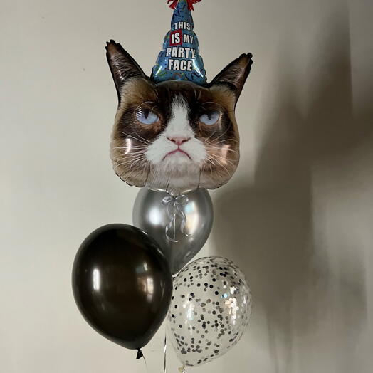 Lufi csokor macskával