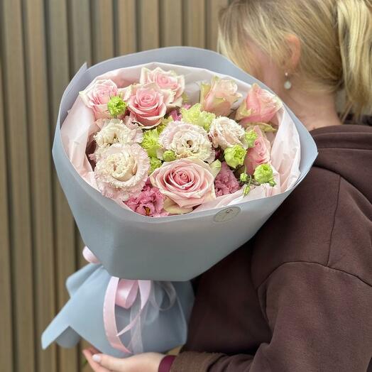 Ramo de rosas blancas