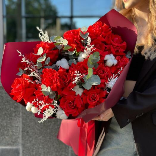 Букет французские красные  розы