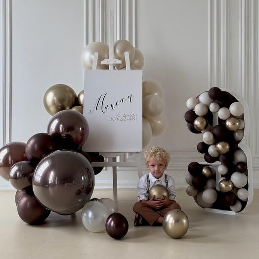 Фотозона для мальчика в коричневых оттенках