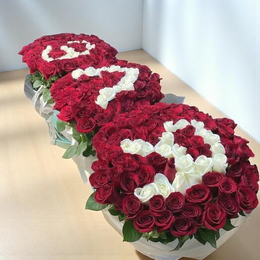 Роскошная композиция из роз