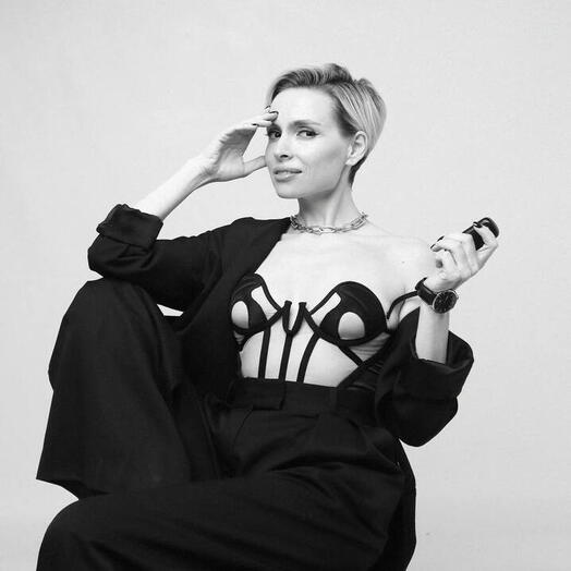 Подарочный сертификат «Фотосессия без фотографа» (15 минут, От 1 до 2 чел.)
